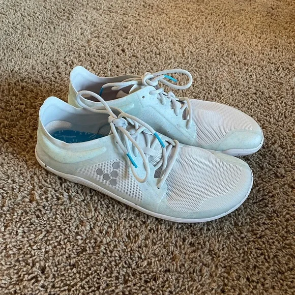 Brand new limited edition Vivo barefoot men’s lifting Never